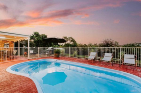 Macquarie Manor - Experience Grand Country Living, Mudgee